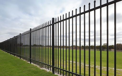 تركيب سياجات